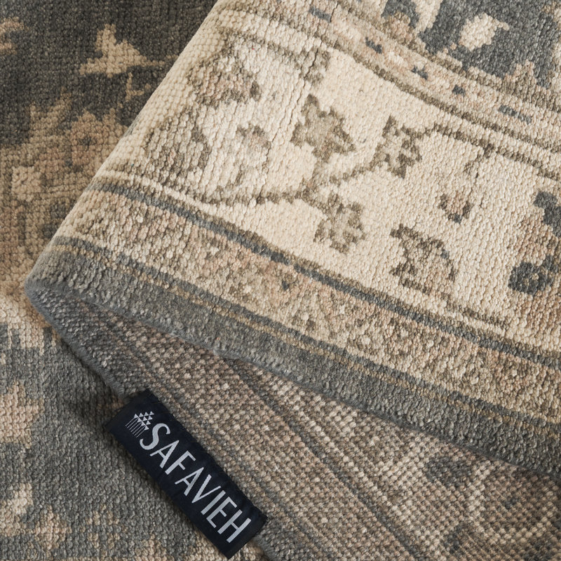 Sivas Hand-Knotted Gray/Ivory Area Rug, Rectangle 6' x 9'