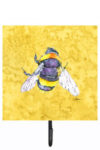 Crochet mural bee