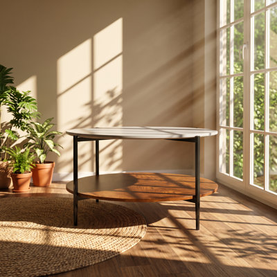 Table basse ronde moderne en verre trempé et bois de noyer, dimensions : 82 cm (L) x 82 cm (P) x 45 cm (H)