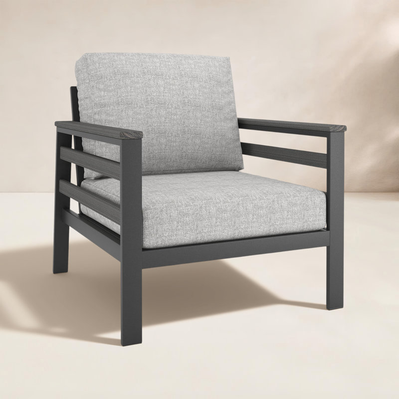 Chaise de patio avec coussins Sunbrella® Townsend, Toile granit Sunbrella®, Gris foncé