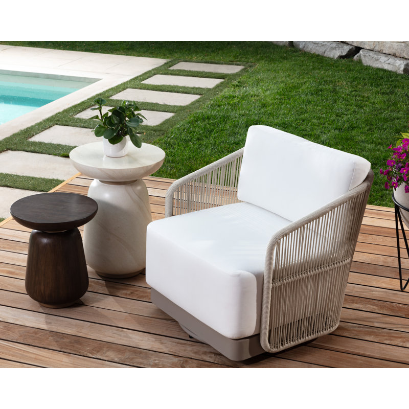 Kiri Outdoor Round Side Table