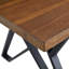 Table de salle à manger d'intérieur avec pieds en métal, noyer