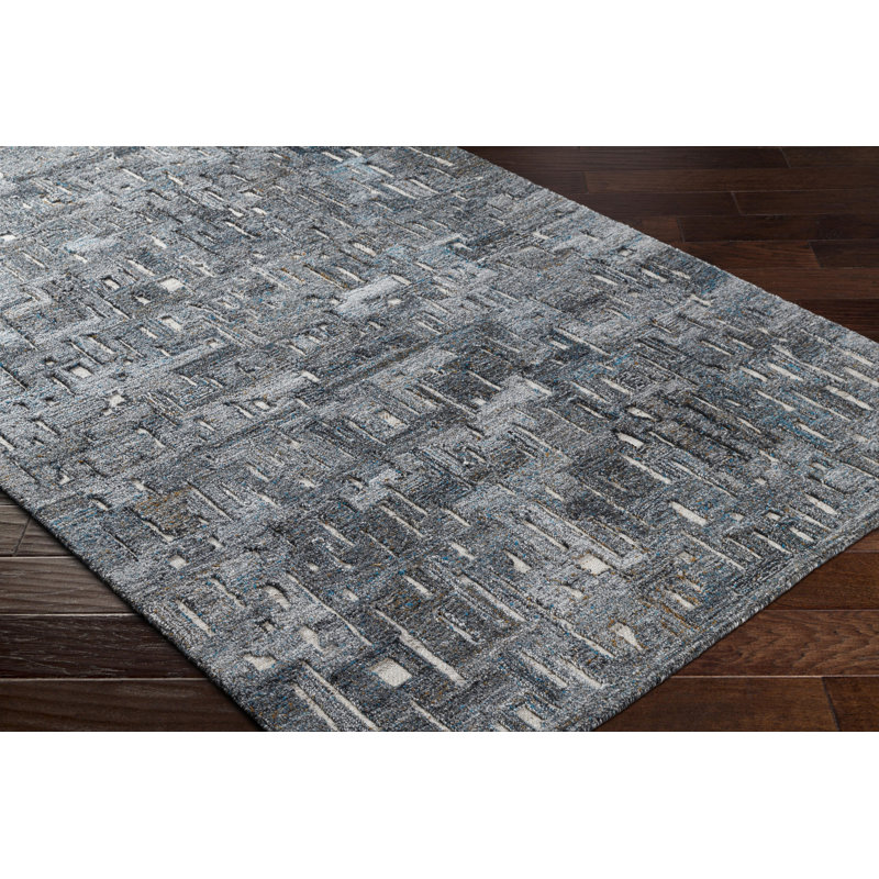 Hand Tufted Area Rug in Yellow, Rectangle 5' x 7'6"