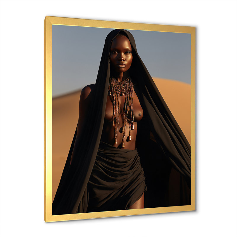 Femme tribale africaine sans grâce du désert, H 44 po x l 34 po x P 1,5 po, Cadre photo doré simple