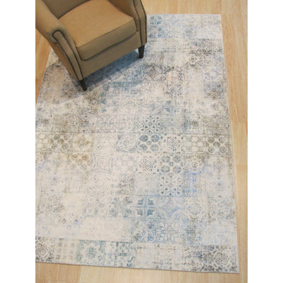 Gruber Handcrafted Green Machine Made Area Rug