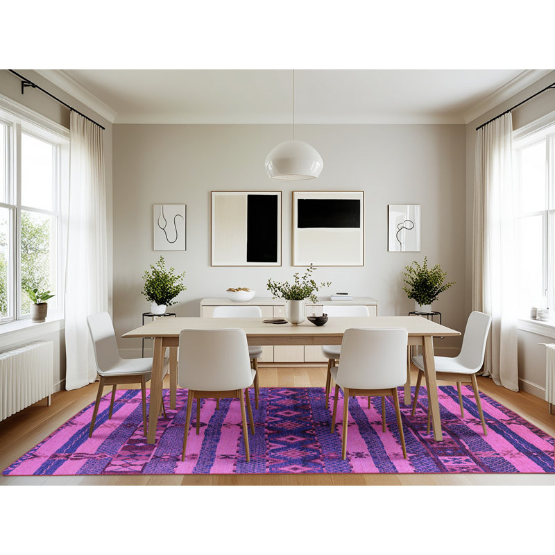 Washable Geometric Indoor Rug, Rectangle 7' x 10'
