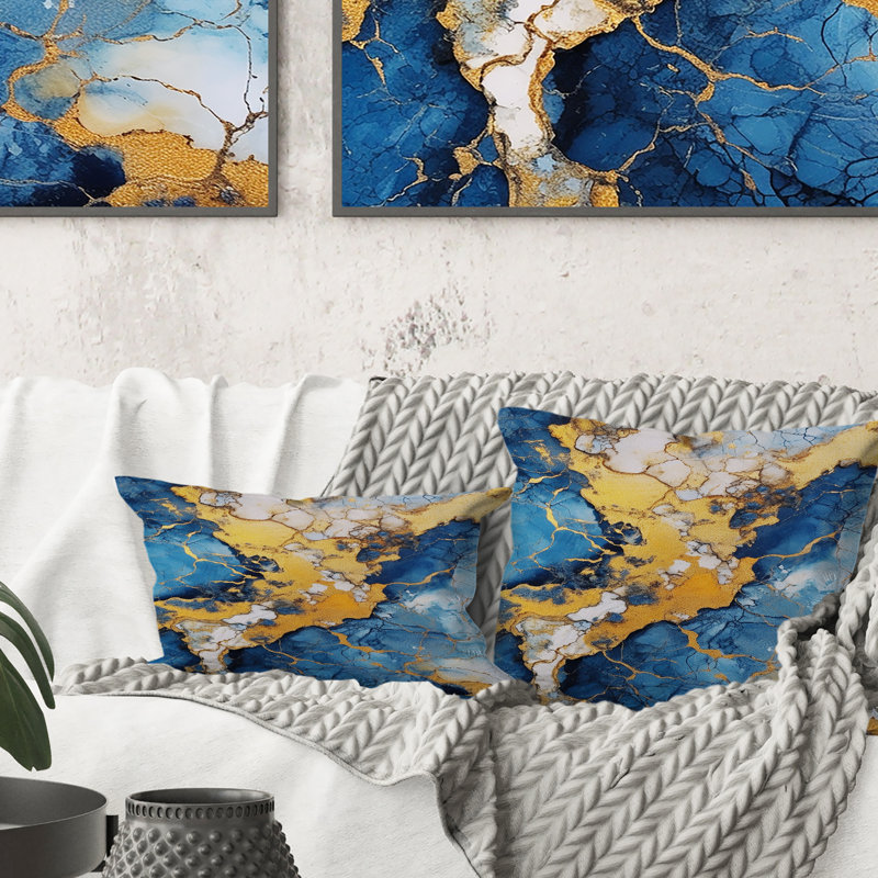 Coussin bleu et doré Marble Clouds IV - Fractals