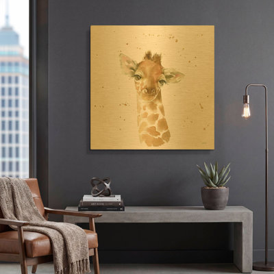 «Baby Giraffe» par Katrina Pete, art mural en métal doré, 36 po x 36 po