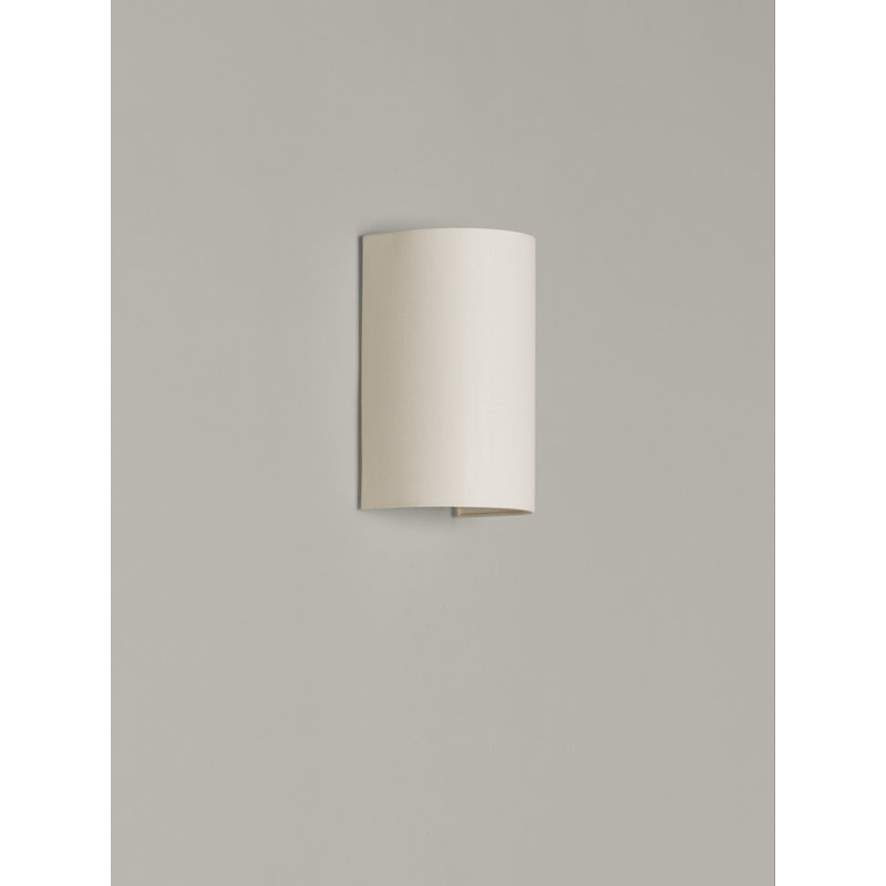 Singular Wall Lamp