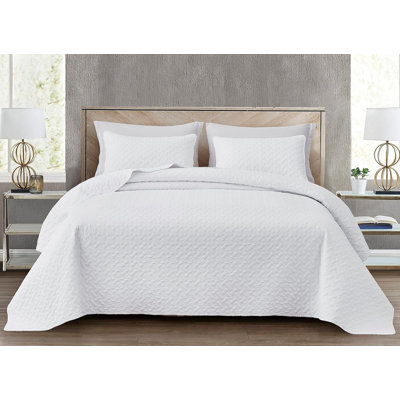 Randall Basketweave Rayon Derived from Bamboo  Polyester Quilt Set