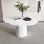 Table de salle à manger ronde en bois aggloméré pour 4, de style campagne moderne avec base en bois et placage de marbre