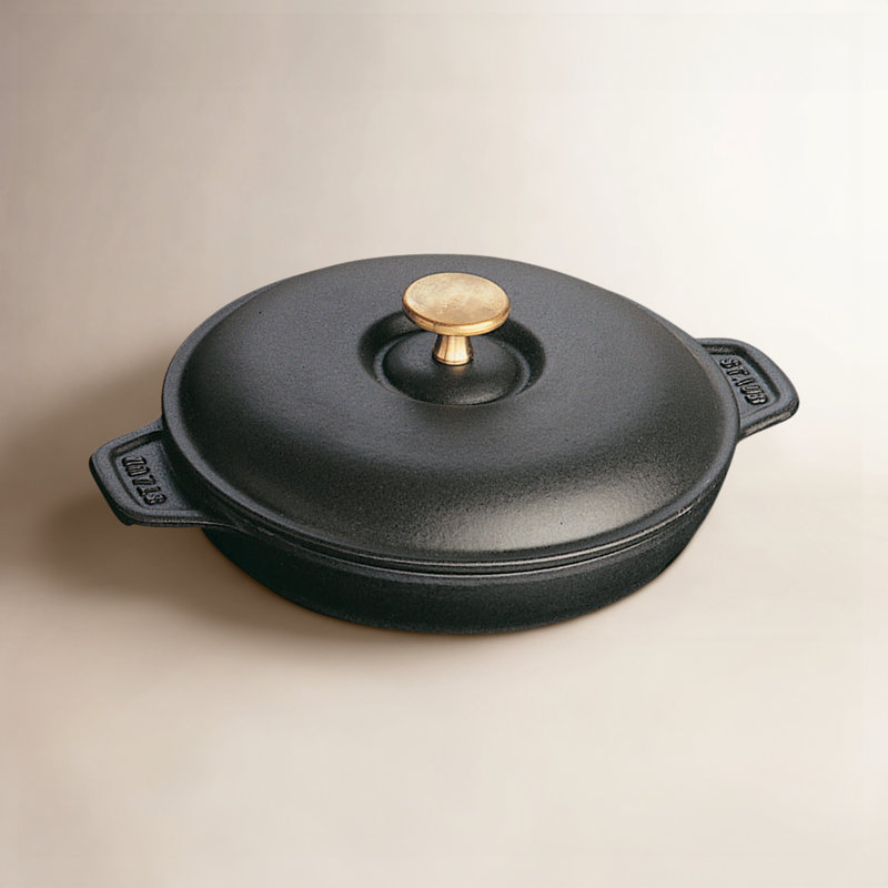 Plat de cuisson rond recouvert de fonte 7,9 pouces Staub, Noir mat
