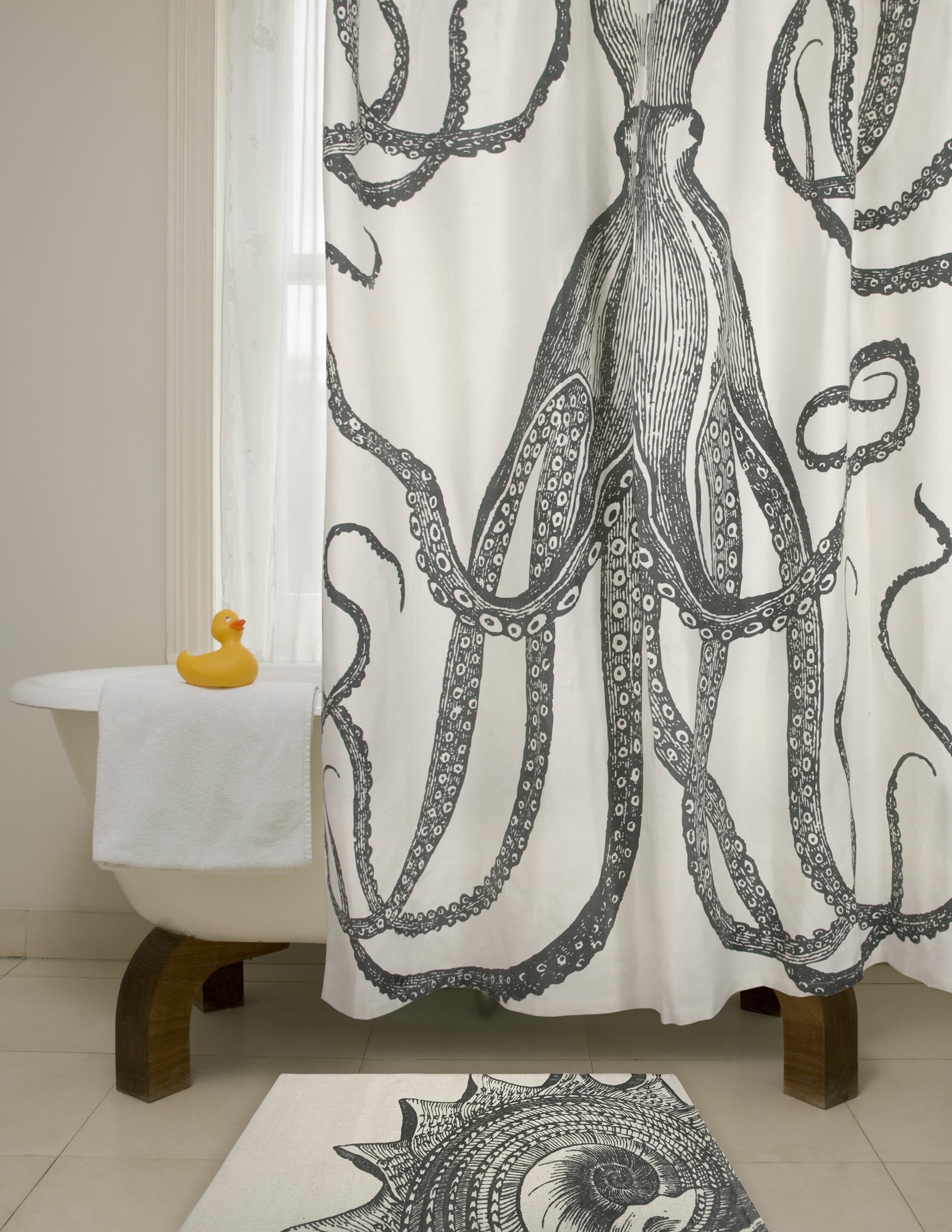 Beachcrest Home Eastbourne Coastal Single Shower Curtain