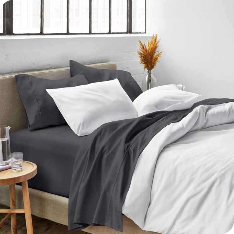 Queen Sheet Set - Luxury 1800-Soft Microfiber Bed Sheets - Double Brushed - Deep Pockets - Easy Fit - 4 Piece Set - Bedding Sheets & Pillowcases