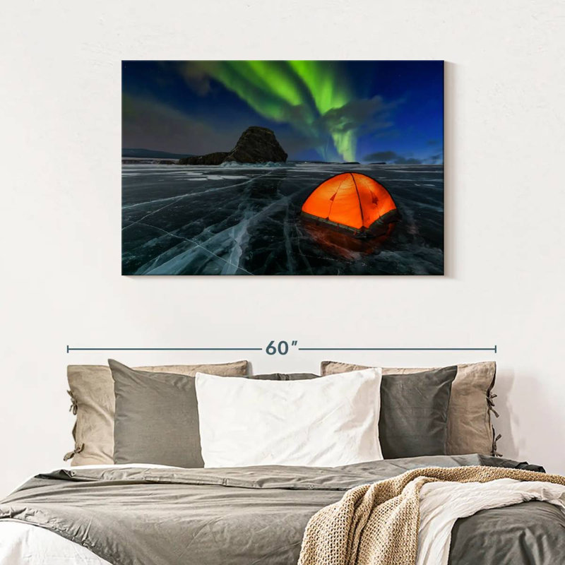 Alvord Frozen Lake Baikal Northern Lights, H 30 po x l 45 po