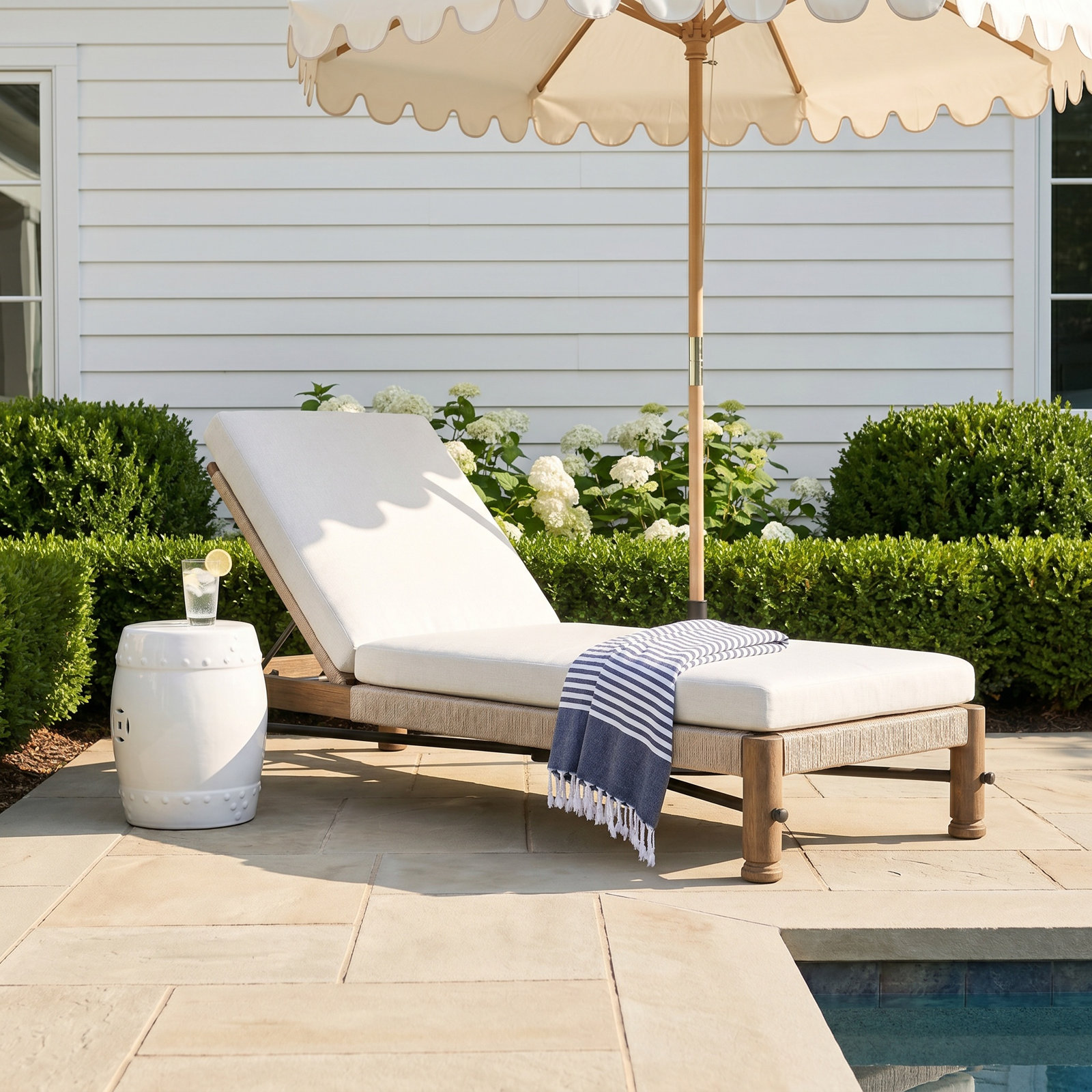 Finnegan Outdoor Chaise, Alessi Linen