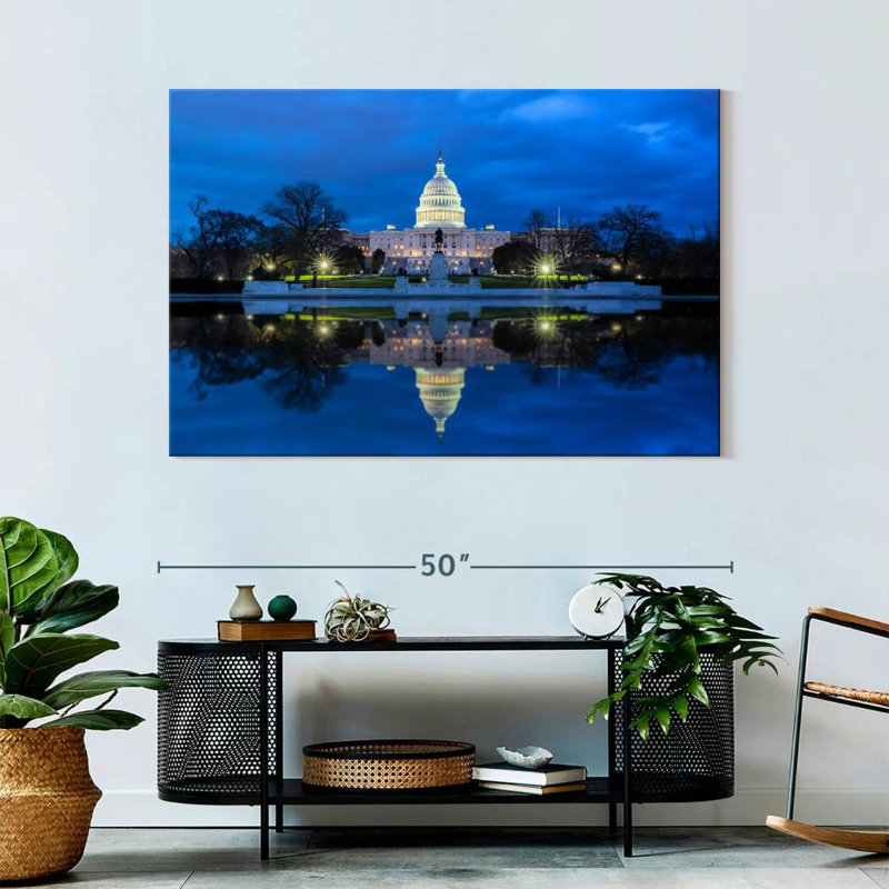 Lilie Capitol Building At Night, 32" H x 48" W