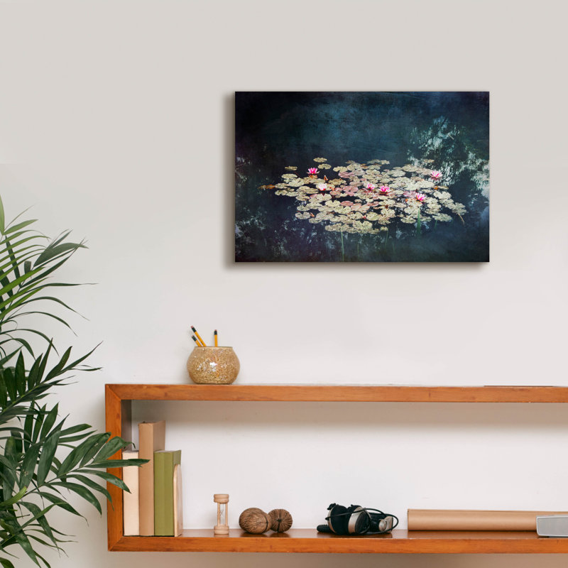 Bungalow Rose «Waterlilies» par Dirk Wustenhagen, art mural sur toile, H 12 po x l 18 po