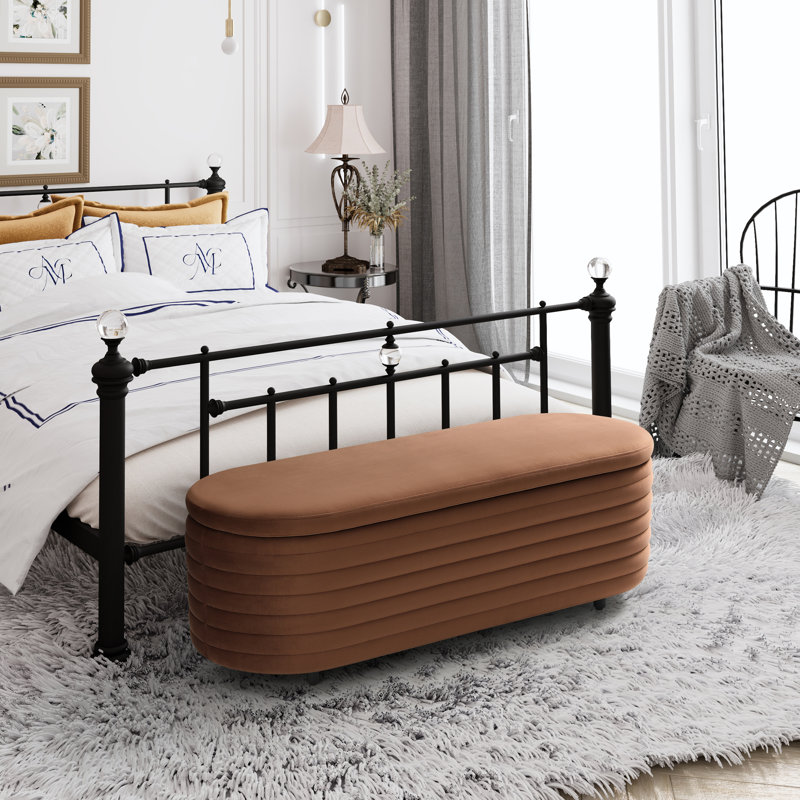 Banc de rangement rembourré en polyester Farrah, H 18,1 po x l 54 po x P 19 po, Brun