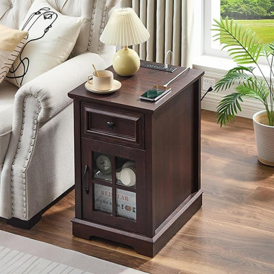 Table de bout Farmhouse Xxl avec station de charge, table d'appoint avec ports et prises USB, table de chevet avec tiroir et porte vitrée, tables de chevet en cerisier pour le salon, la chambre à coucher, le bureau