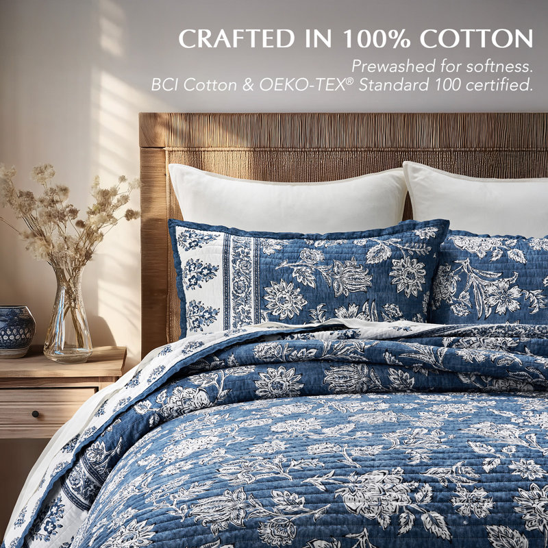 100% Cotton Patchwork Quilt Set, Queen Quilt + 2 Standard Shams, Indigo Blue Floral