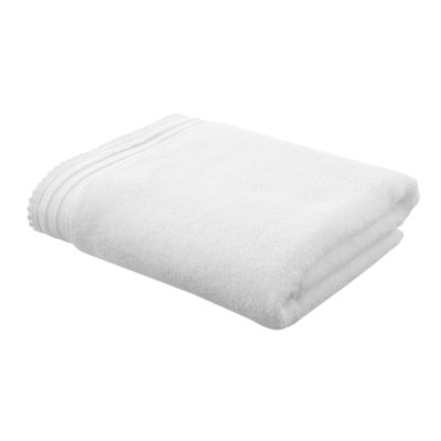 Pom Pom Towel Bale