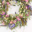 Couronne de fleurs artificielle 24 po en grappes de fleurs de printemps