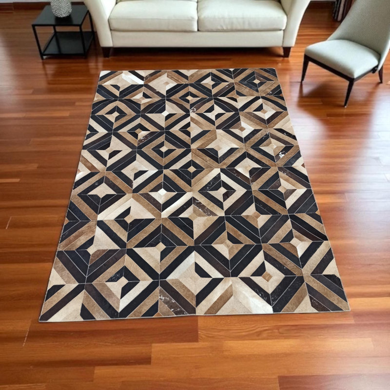 Tapis géométrique brun en peau de vache patchwork_8,83 x 12 pi, Rectangle 8 pi 10 po x 12 pi