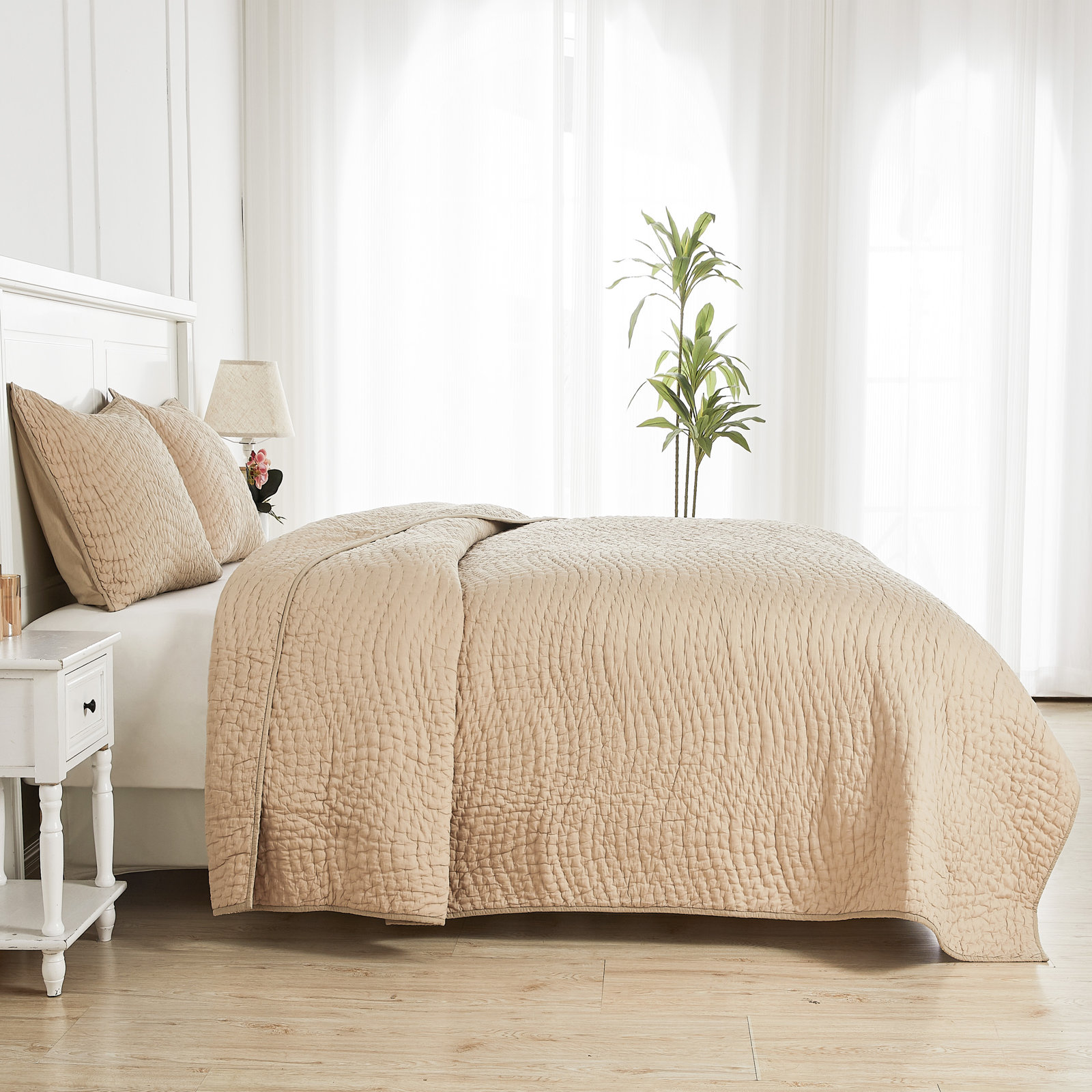 Voile Cotton Quilt Set, Queen Quilt + 2 Standard Shams, Tan