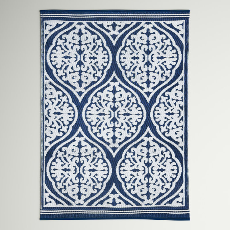 Trentin Indoor / Outdoor Rug, Rectangle 5' x 6'11"