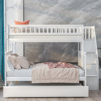 Lit simple superposé au dessus d'un lit double avec gigogne et escalier, blanc