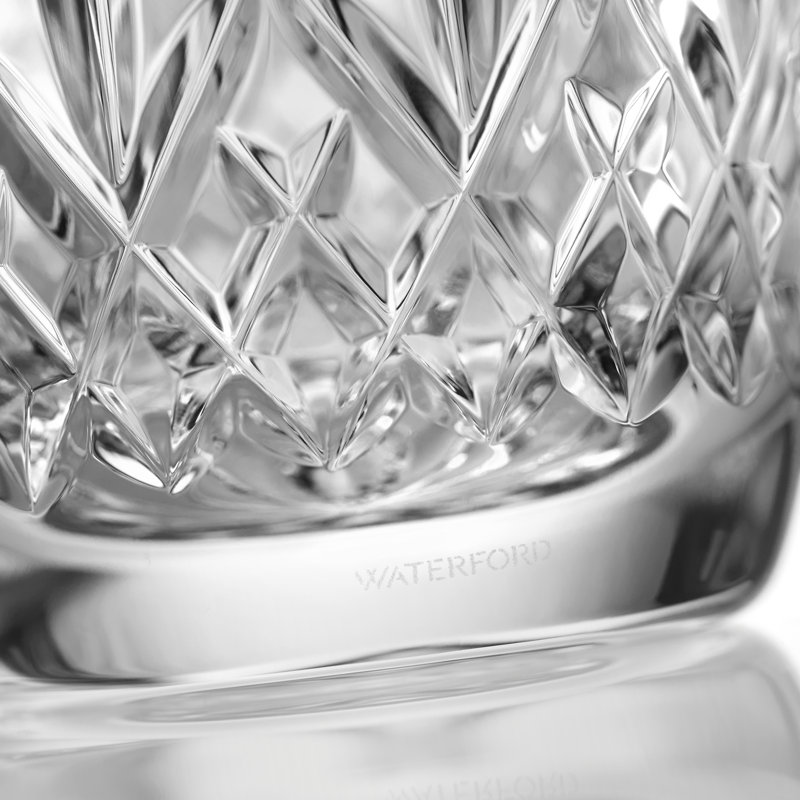 Connoisseur Lismore 16.5floz Round Decanter