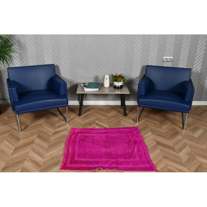 Soft Pink Handcrafted Rug Perfect For Adding A Touch Of Charm And Warmth To Any Room In Your Home