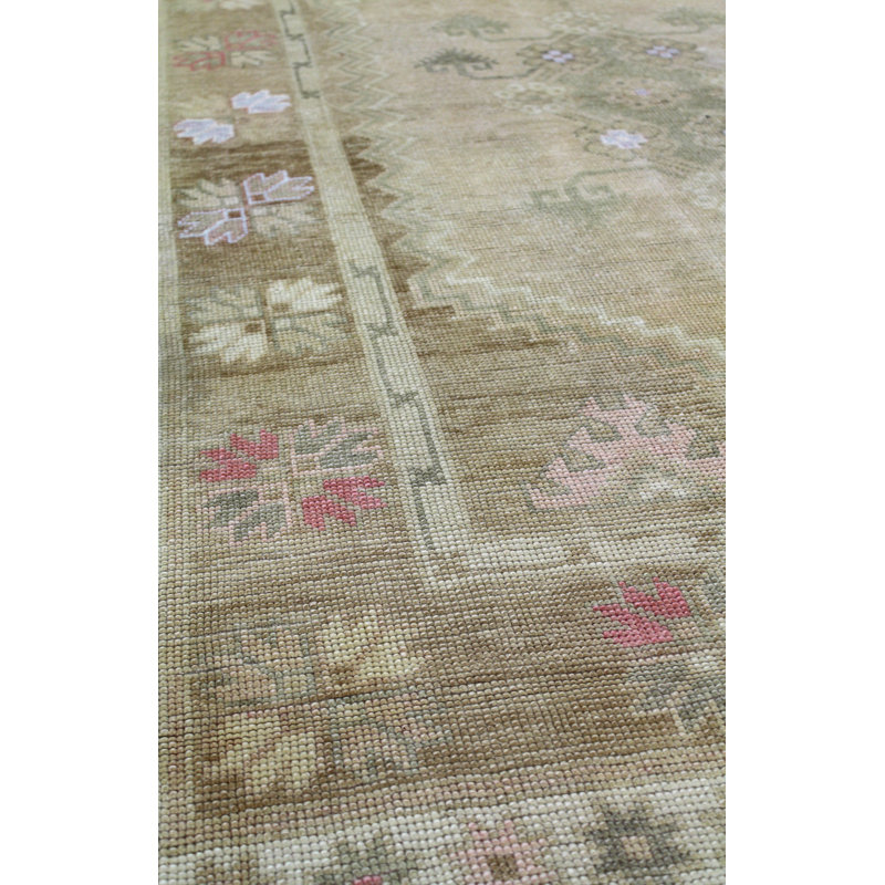 Karakegili One-of-a-Kind 4'9" X 7'11" Area Rug