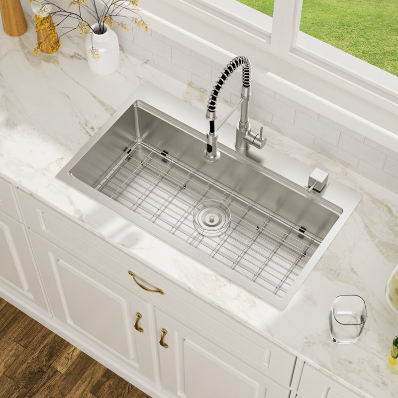 33 po Évier de cuisine à cuve simple en acier inoxydable de calibre 16 avec accessoires Workstation