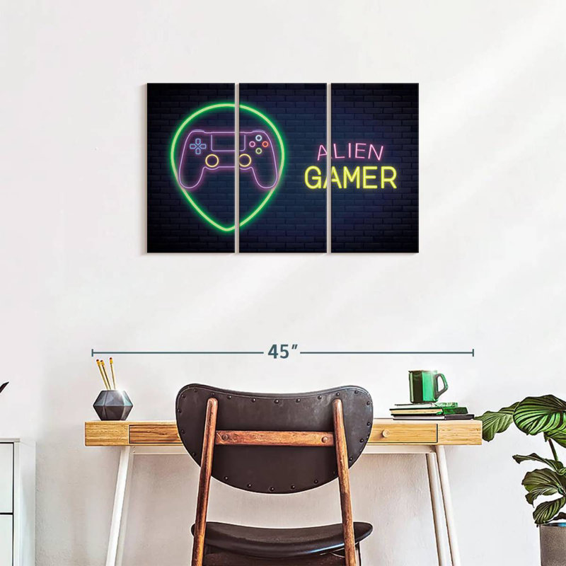  «Alien Gamer, H 20 po x l 33 po