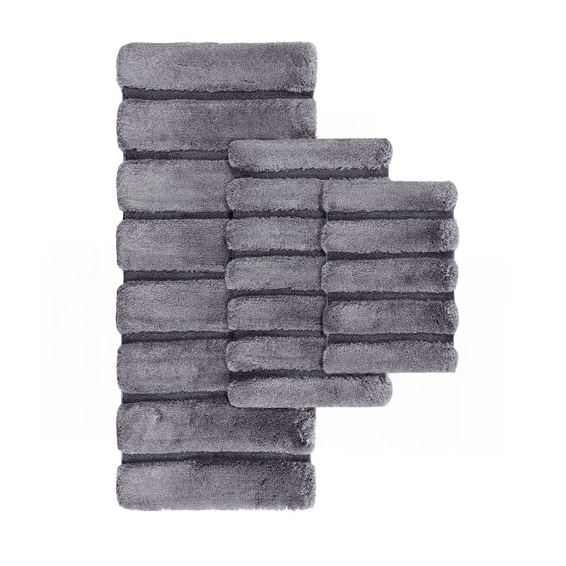Tapis gris 21 po x 34 po