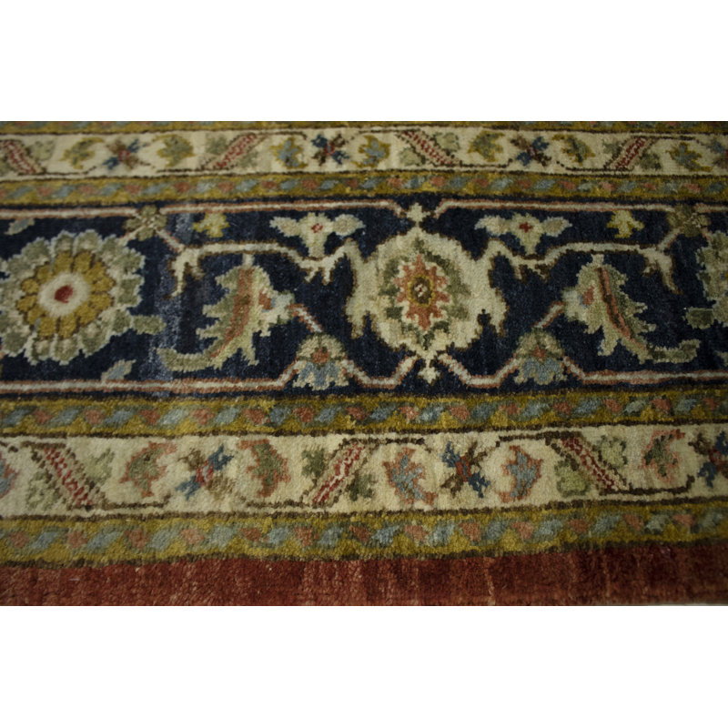 Tapis rouge traditionnel indo Heriz Serapi Knightsville