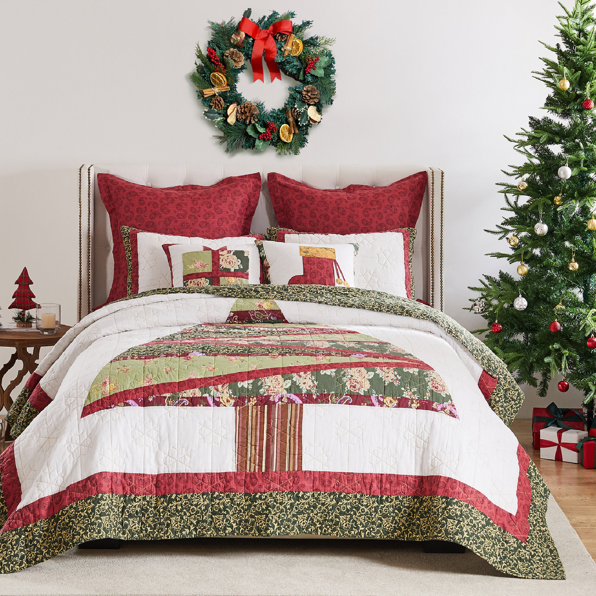 Holiday Quilt Set - Carol Collection
