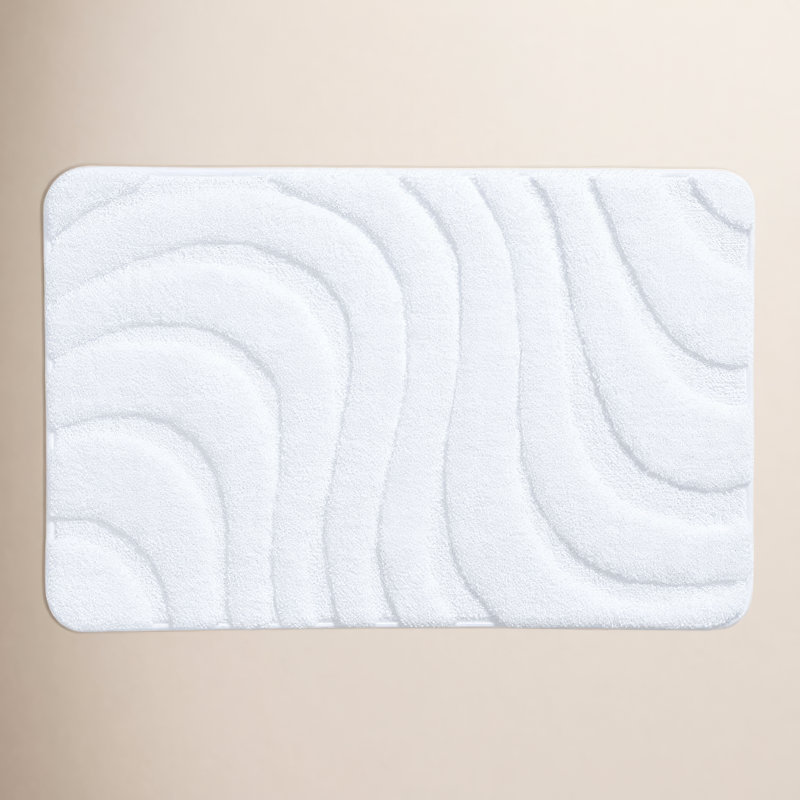 Gagetown Microfiber / Microsuede Non-Slip Bath Rug, 24" W x 36" L, White