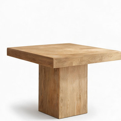 Table de salle à manger carrée en bois massif avec pied central et plateau de 99 cm (39 pouces) pour quatre personnes dans une salle à manger.