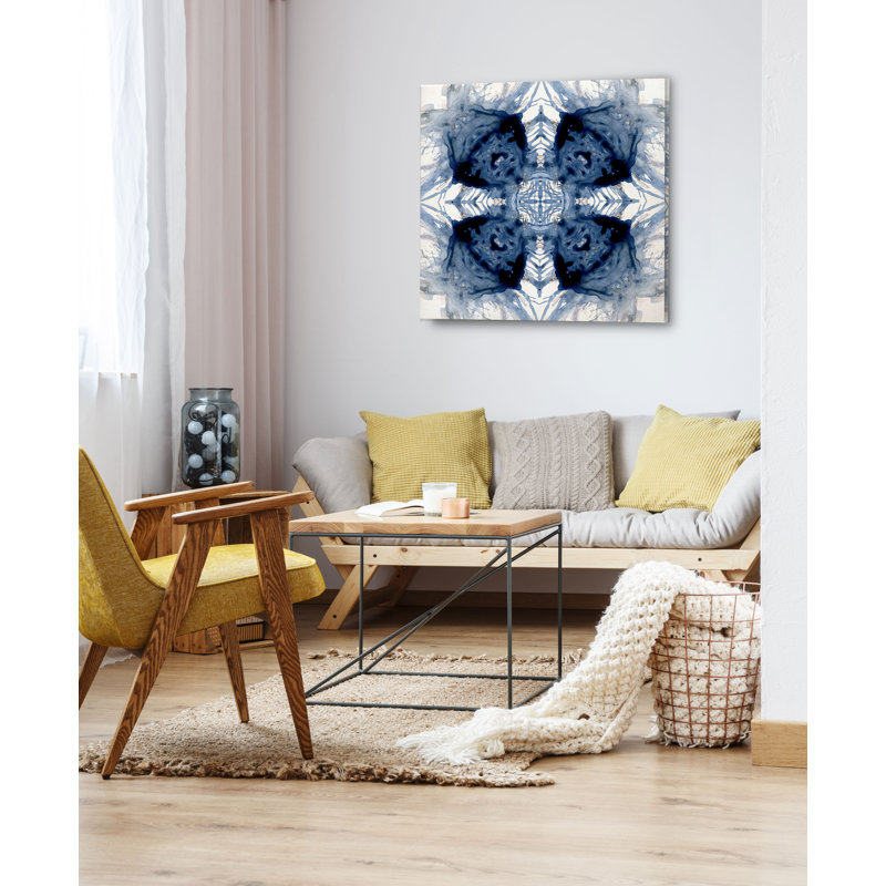 «Indigo Kaleidoscope IV», impression sur toile tendue, H 32 po x l 32 po x P 1,5 po