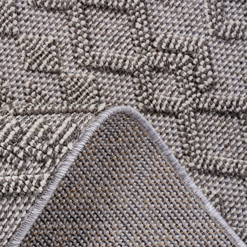 Collection Traditional Indoor/Outdoor Area Rug, Rectangle 5'3" x 7'6"