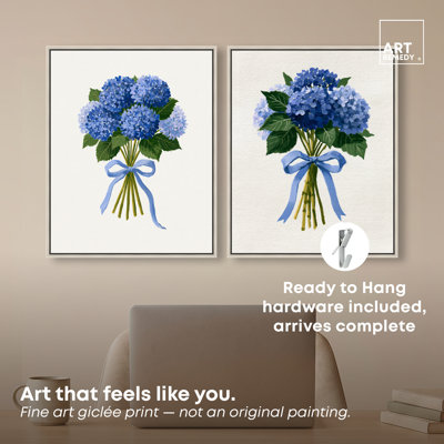 Ensemble de 2 toiles encadrées « Bouquet bleu » par Art Remedy, cadre argenté, 40 x 50 cm.