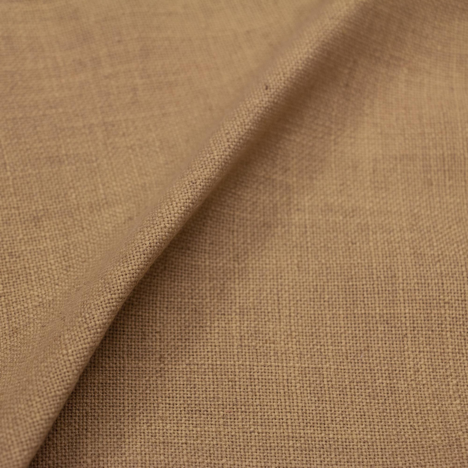 Wingback Pine Bed, Queen, Textured Linen Sesame