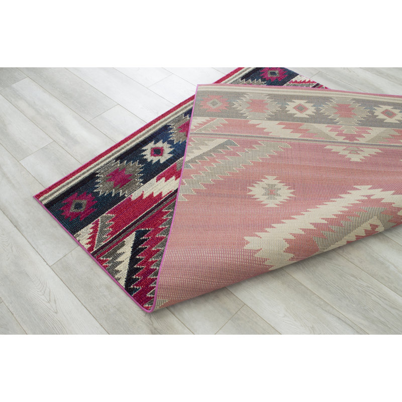 Tapis cerise / rouge Dacula, Rectangle 5 pi x 7 pi