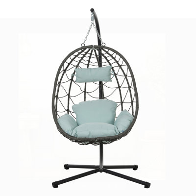 Élégant fauteuil à œufs suspendu en osier avec support pour la détente, le confort et le style intérieur et extérieur
