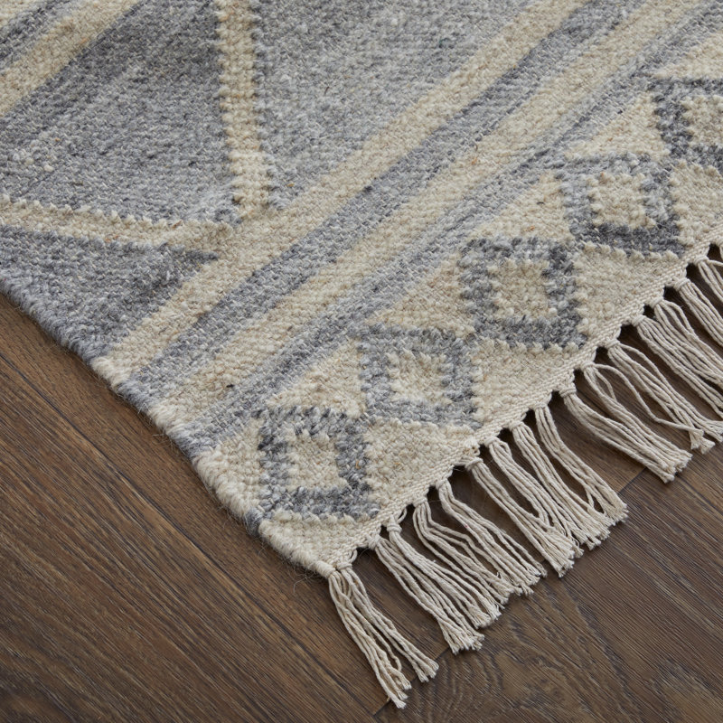 Adhil Handwoven Flatweave Wool/Cotton Ivory Area Rug, Rectangle 8' x 10'