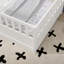Lit de plancher avec lattes de soutien-793752225-739495180