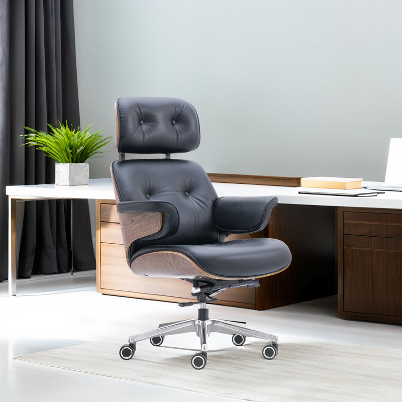 Chaise de bureau moderne rembourrée en cuir véritable avec coque en bois courbé